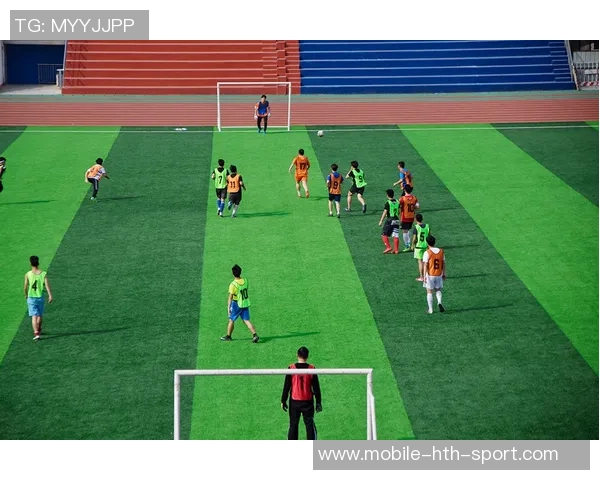 菜鸟足球：从零基础到绿茵场上的小明星成长之路